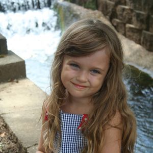 Meet your Posher, Regina